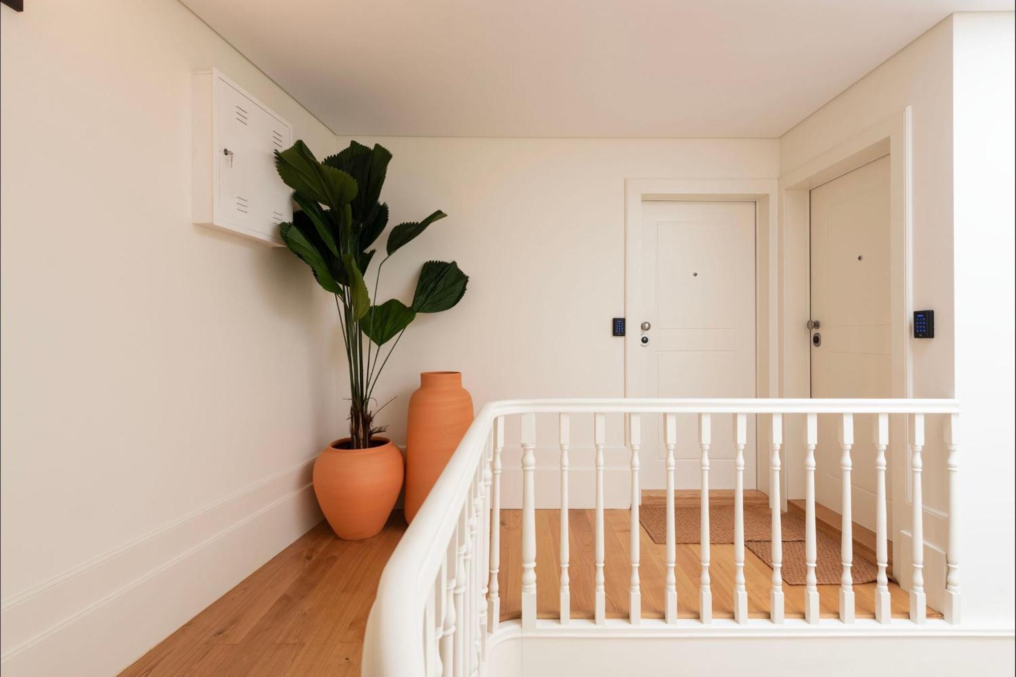 Mouzinho Da Silveira 215 By Lovelystay Appartement